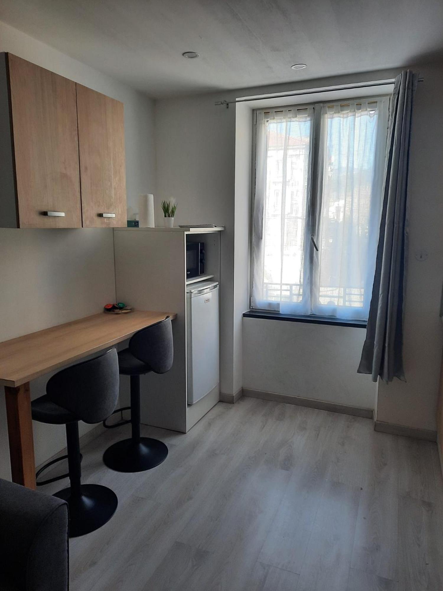 Appartement Equipe Saint-Julien-Molin-Molette Экстерьер фото